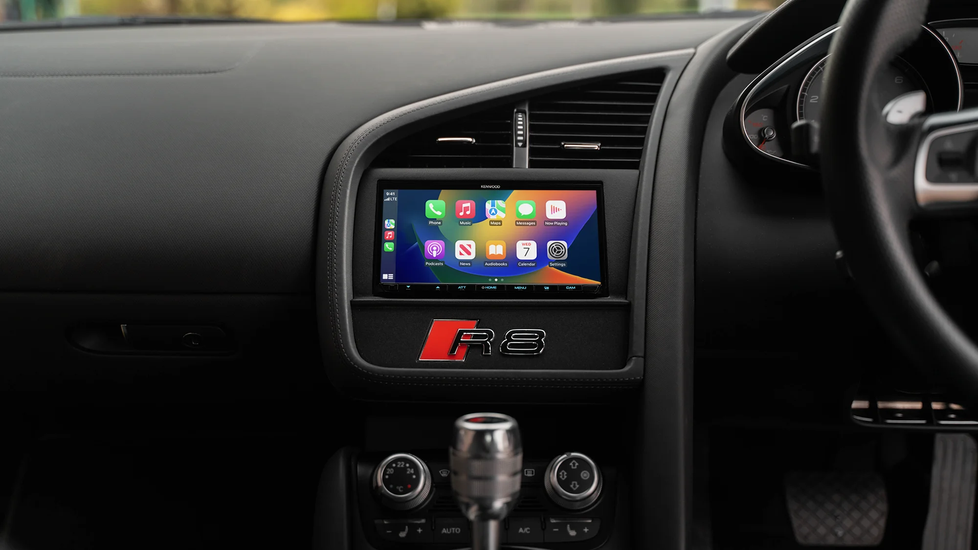 https://www.cbsautomotive.co.uk/wp-content/uploads/2023/10/R8-panel-apple-carplay2.webp